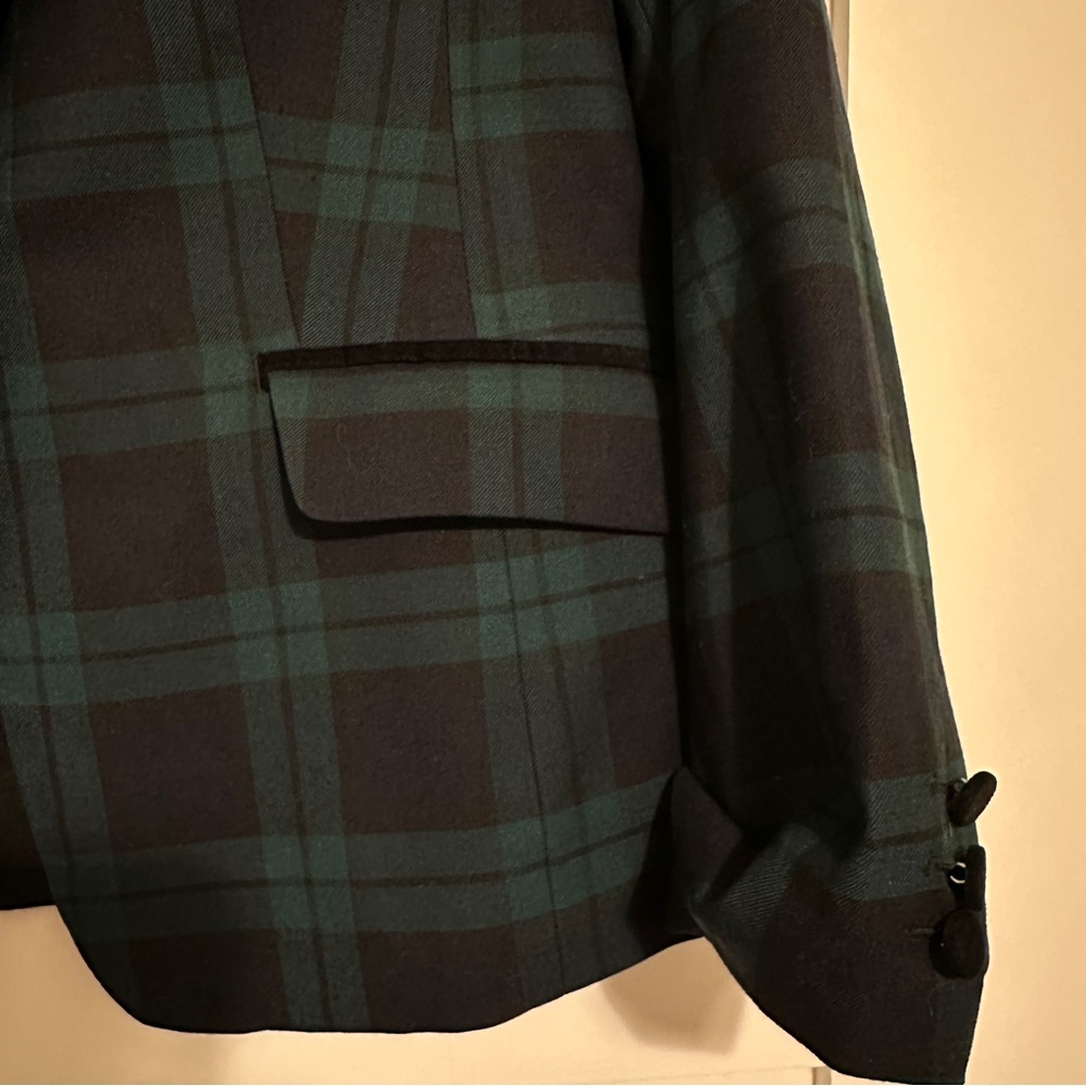 Talbots Petite Black Watch Plaid Blazer With Velvet Trim • 6P - Picture 4 of 6